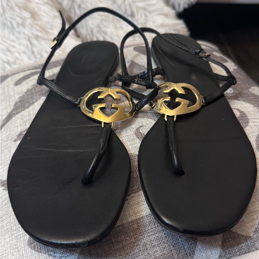 Gucci thong sandals